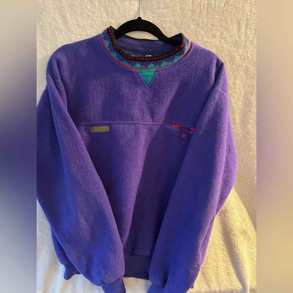 Blue/purple Columbia pullover crew neck